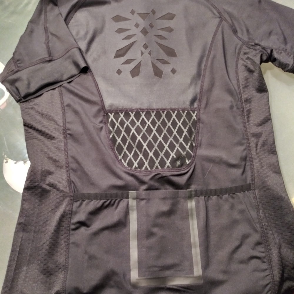 MPG womens black cycling jersey🚲